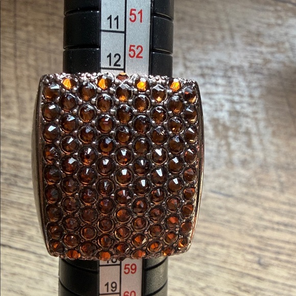 Brown Rhinestone Statement Ring - Picture 5 of 7